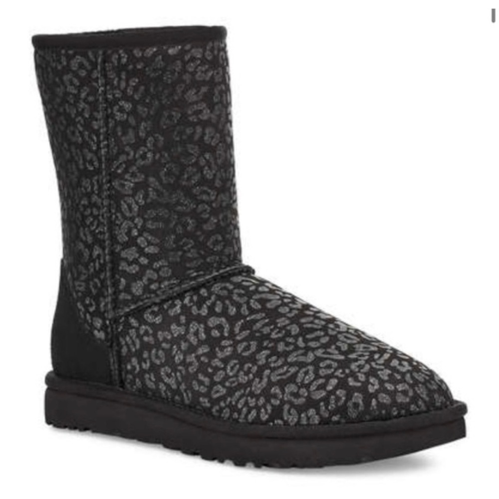 UGG classic black leopard print sparkle ankle boots SZ 5